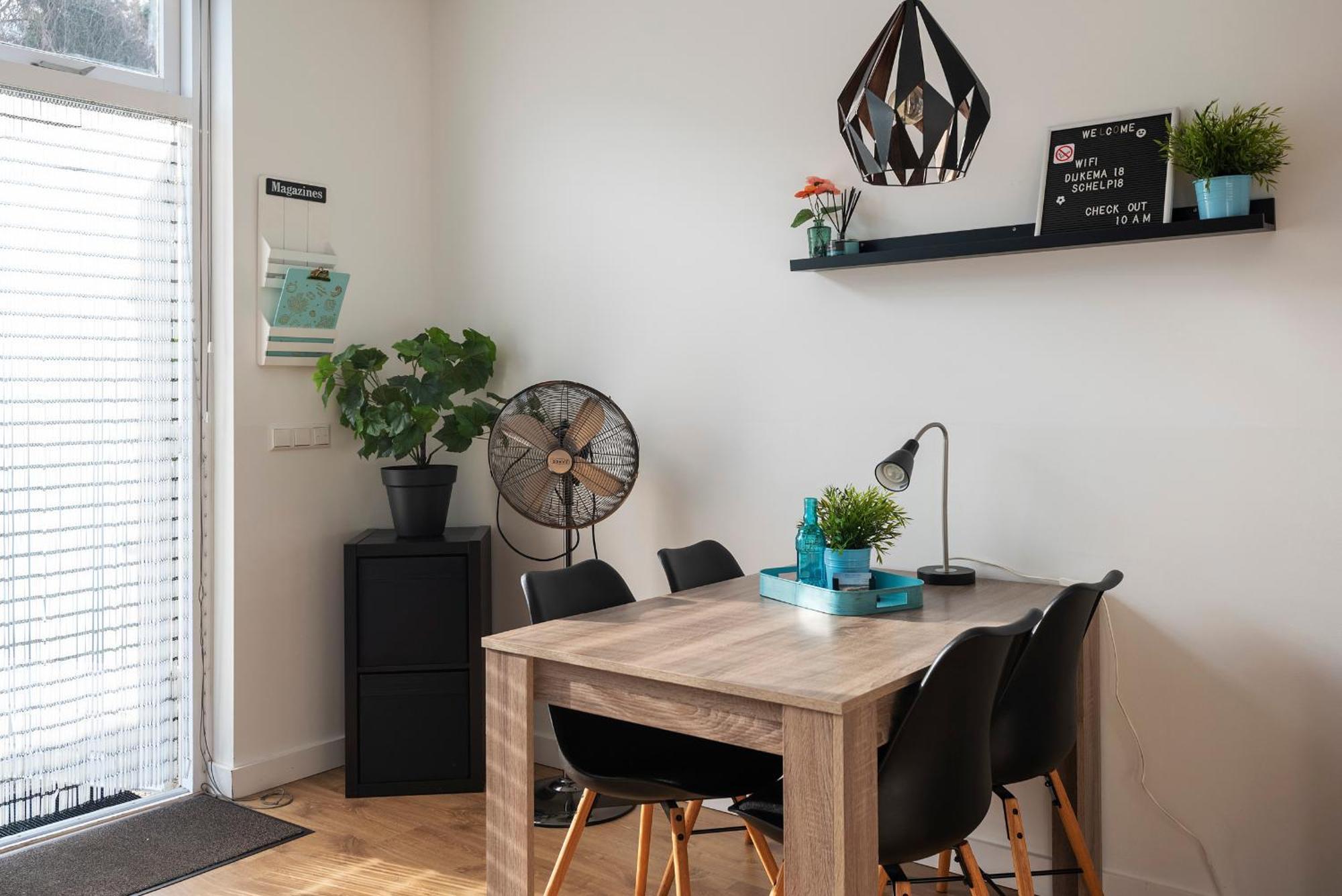 De Schelp 18, Garden & Free Parking Appartement